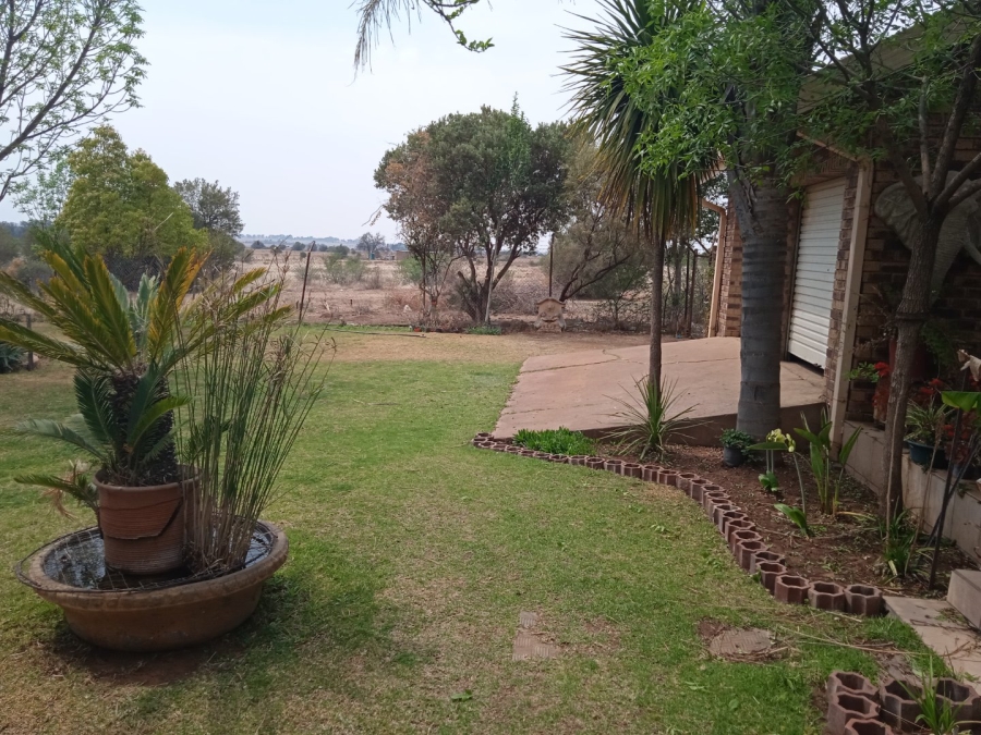 4 Bedroom Property for Sale in Ferreira Free State